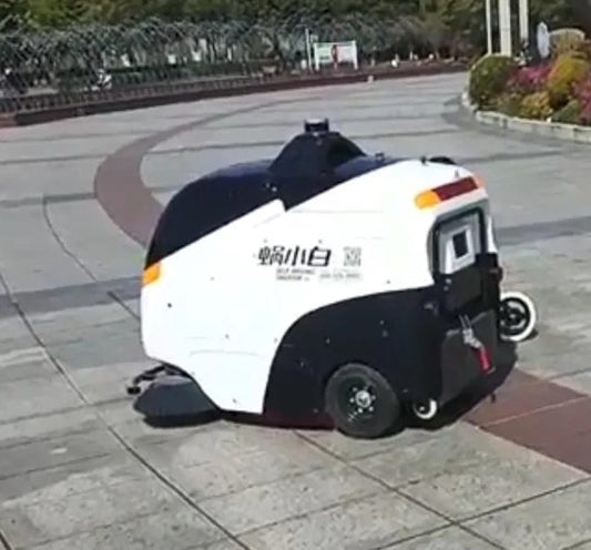 Multifunctional intellegent sweeping robot, multifunctional cleaning mall sweeper